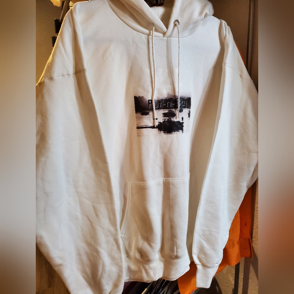 New white hoddie NWOT